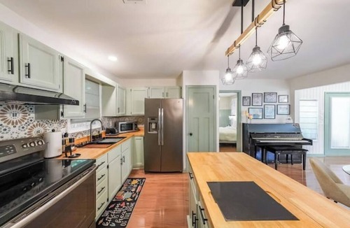 Duluth House | Paradise Oasis