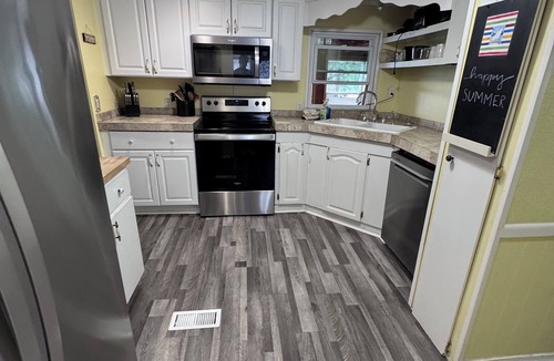 Cobb House | Paradise On Lake Blackshear