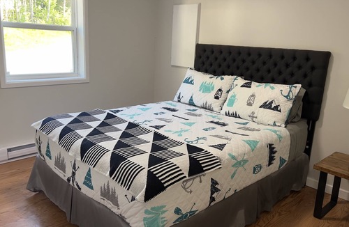 Saint John House | Paradise on Lake Douglas