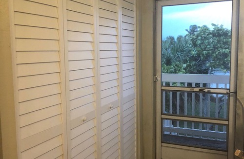 Placida Condo | Paradise on LGI! Golf Cart, Pool & Private Beach, Free parking & Free ferry