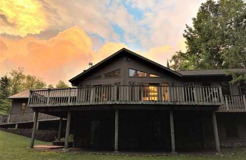 Park Falls House | Paradise on Pike Lake!