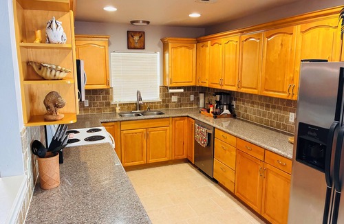 Oklahoma City House | Paradise on the Prairie: - Conveniently Located and Perfect for Your Stay