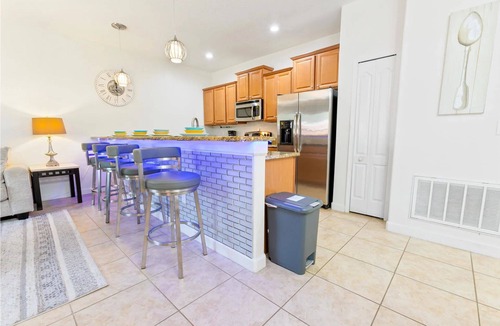 Bay Lake Villa | Paradise Palms Resort/PS5/Private South Facing Pool/10 Mins Disney/Lagoon pool