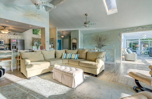 Moneta House | Paradise - Pet-Friendly/Private Pool/Firepit/Sunset Views