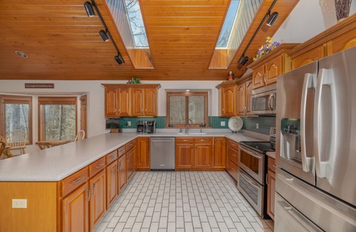 Innsbrook House | Paradise Point by Innsbrook Vacations!