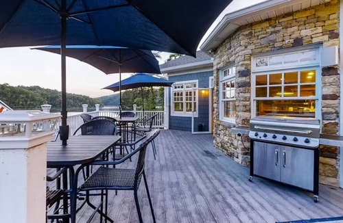 Tazewell House | Paradise Point on Norris Lake
