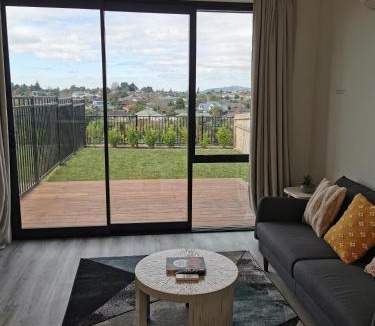 Greerton House | Paradise Retreat