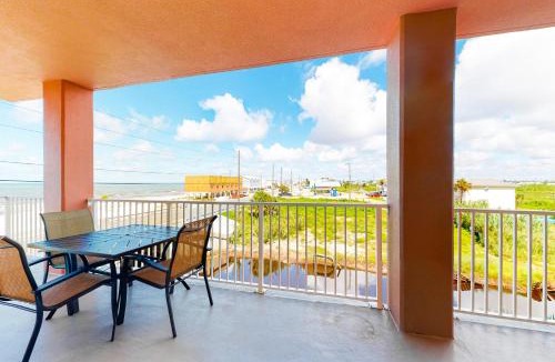Mexico Beach Apartment | Paradise Shores 200