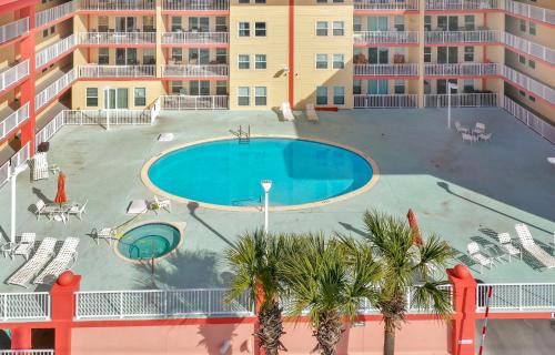 Mexico Beach Apartment | Paradise Shores 302 Serenity Shores by Pristine Properties Vacation Rentals