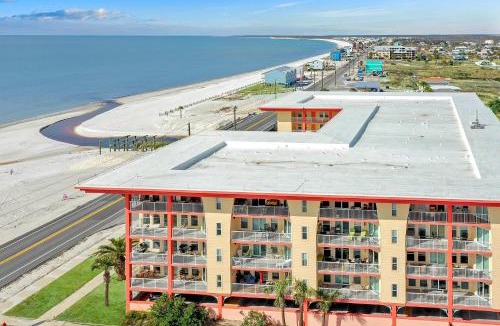 Mexico Beach Apartment | Paradise Shores 302 Serenity Shores by Pristine Properties Vacation Rentals