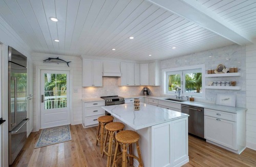 Venetian Shores House | PARADISE SHORES