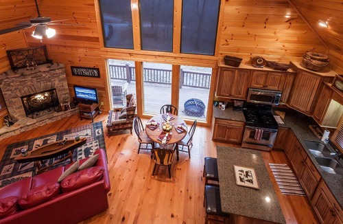 Ellijay Cabin | Paradise Too | Ellijay, GA