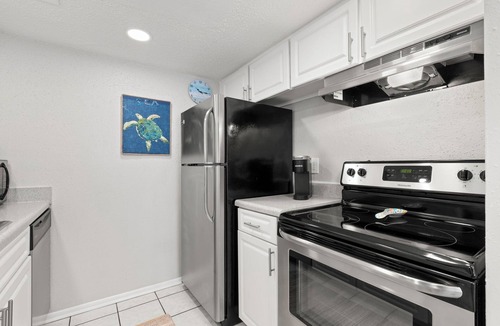 St. Pete Beach Condo | Paradise!