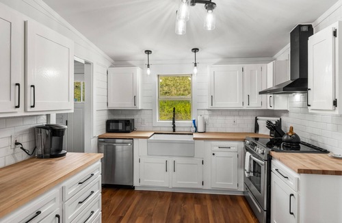 Emigrant House | Paradise Valley-Mountain Escape