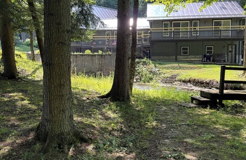Barneveld House | Paradise Valley NY