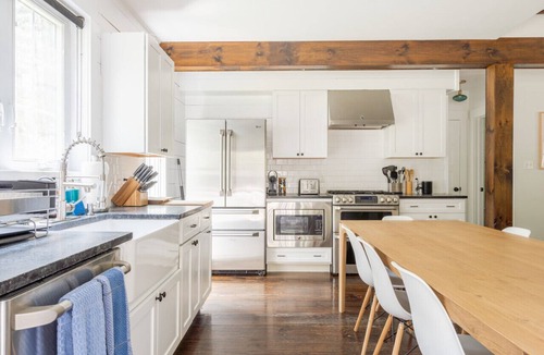 Saugerties House | Paradise Woodstock - Pool Opens 1st May!