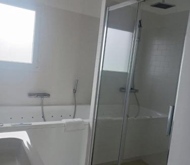 Villars-les-Dombes Bed & Breakfast | Paradisier