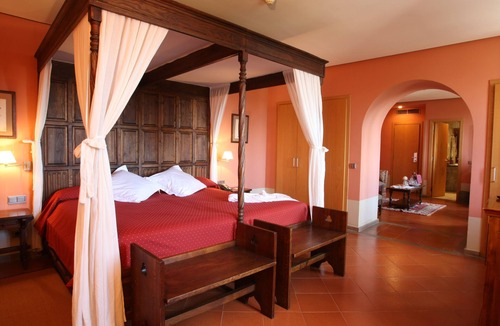 Cardona Hotel | Parador de Cardona