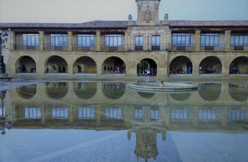 Santo Domingo de la Calzada Hotel | Parador de Santo Domingo de la Calzada
