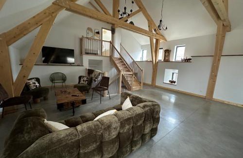 Saint-Victor-la-Riviere Ski Chalet | Parador Vert