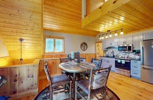 Severance House | Paradox Lake Lookout
