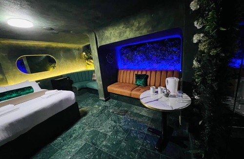 Palmers Green Hotel | Paragraph Tottenham