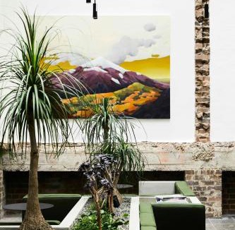 Surry Hills Hotel | Paramount House Hotel