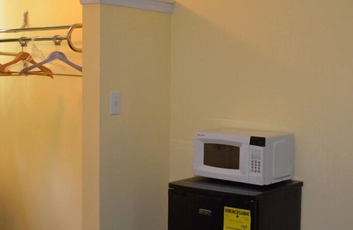 East Stroudsburg Hotel | Paramount Motel