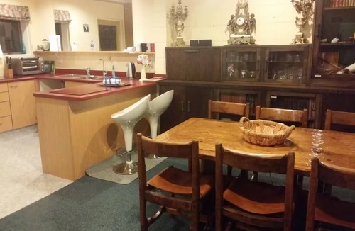 Paraparaumu Beach Apartment | Paraparaumu Beach Hideaway