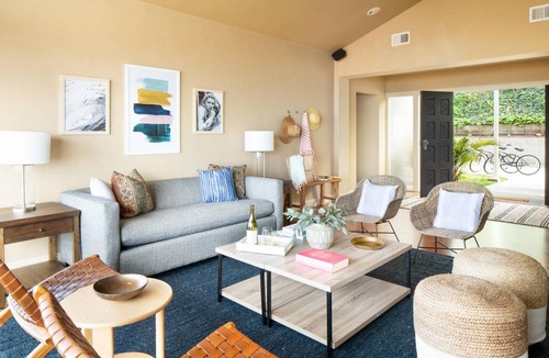 Hidden Valley House | Parasol