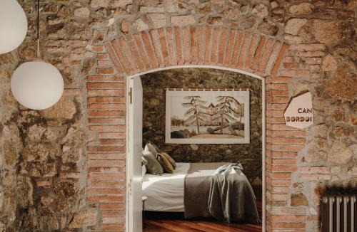 Llinars del Valles Bed & Breakfast | Paratgea