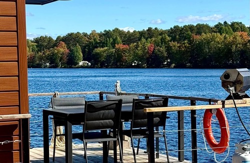Mauricie House | Parc de l'île Melville 1 - Maison flottante