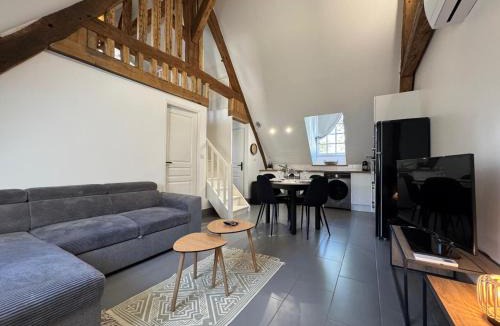 Rambouillet Apartment | Parc de l'Orangerie