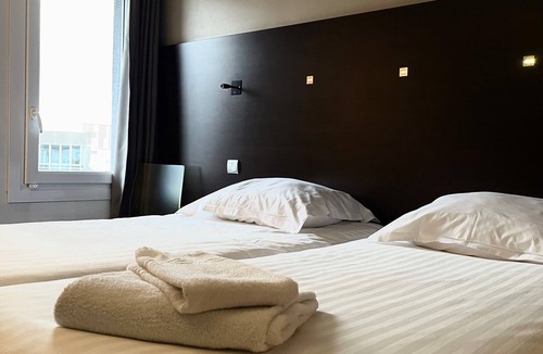 Carvin Hotel | Parc Hotel