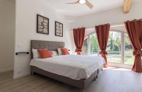 Beauteville Other | Pareine - BEAUTEVILLE
