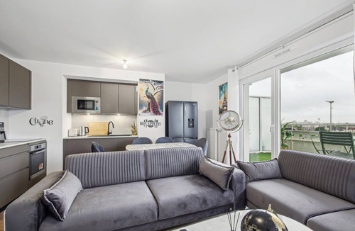 Bezons Apartment | Parenthèse Chic – Confort moderne près de Paris