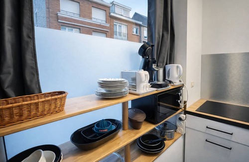 Armentieres Apartment | Parenthèse Urbaine in Armentières