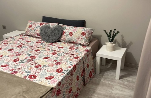 Tomblaine Bed & Breakfast | Parfaites Chambres Dans Maison Proche Gare et Nancy Thermal Avec Petit-déjeuner