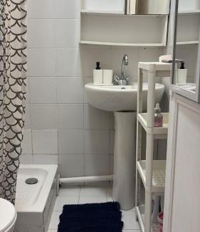 Quartier de la Folie-Mericourt Apartment | Paris 11eme