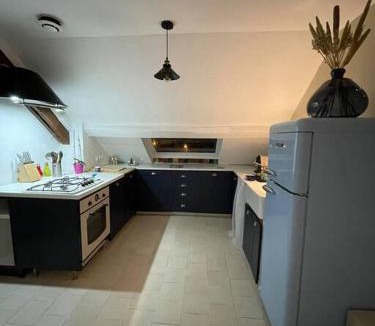 Brie-Comte-Robert Apartment | Paris and Disneyland .Couvent médiéval