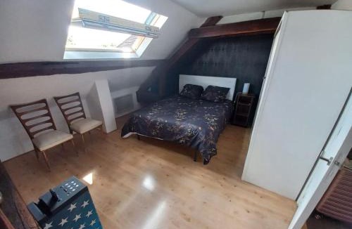 Brie-Comte-Robert Apartment | Paris and Disneyland .Couvent médiéval