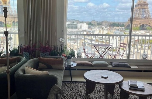 Grenelle Apartment | Paris Apartment : Eiffel View from All RoomsBalcony, Air Con