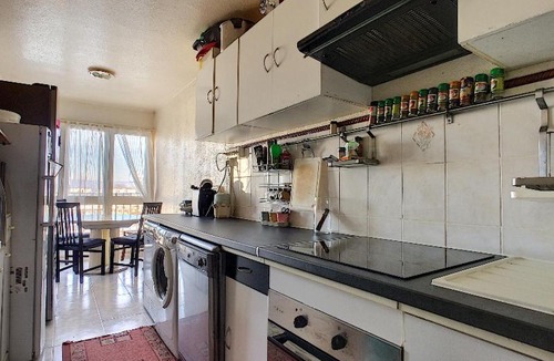 Les Mureaux Apartment | PARIS APARTMENT