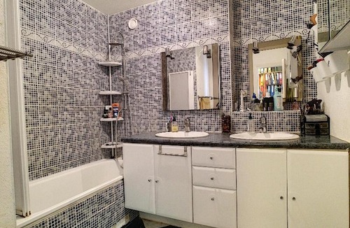 Les Mureaux Apartment | PARIS APARTMENT