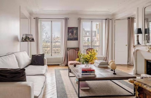 Ternes Apartment | Paris Arc de Triomphe Elegant Two-Bedroom Residence