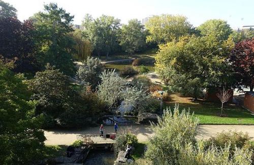 Quartier de la Maison-Blanche Apartment | PARIS AUTHENTIC HOUSE Small, bright and calm studio