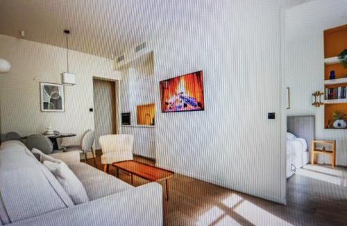 Paris City Center Apartment | Paris Central Luxury Stay LS