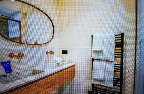 Paris City Center Apartment | Paris Central Luxury Stay LS