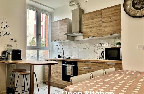 Le Raincy Apartment | PARIS CITY-Le Raincy - Facing station - 4 to 8 Pers