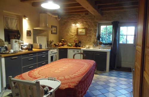 Courteuil House | "Paris'Countryside - Family Spirit"